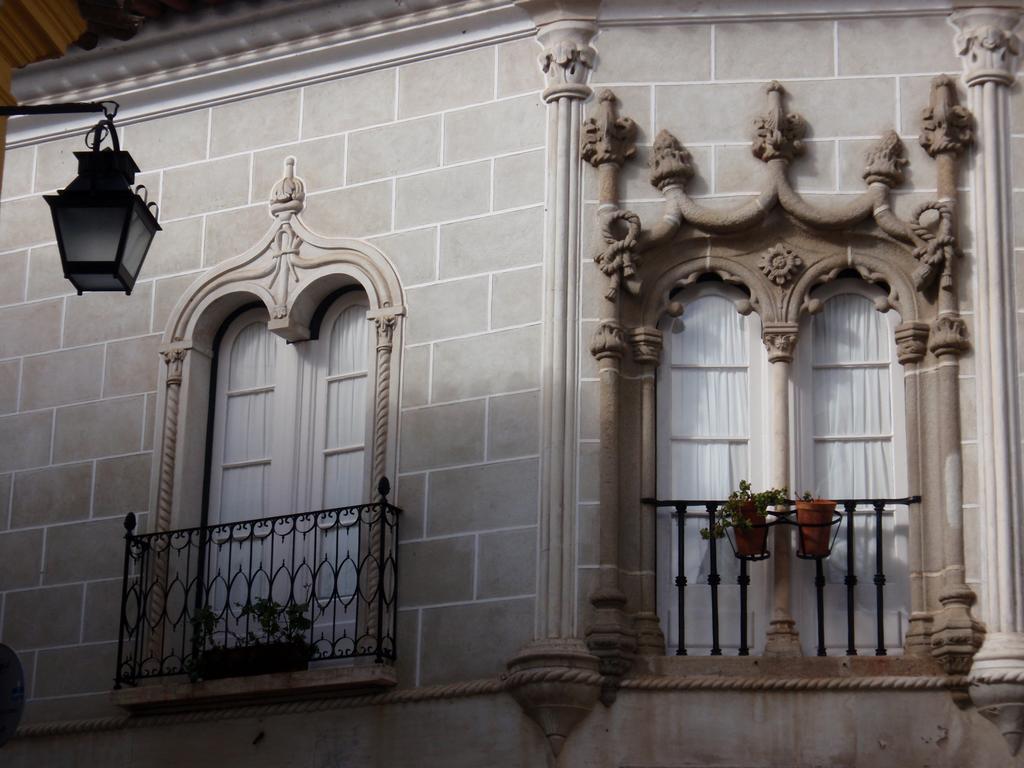 Pateo Dos Oliveira - Casa Dos Servicais Évora Dış mekan fotoğraf